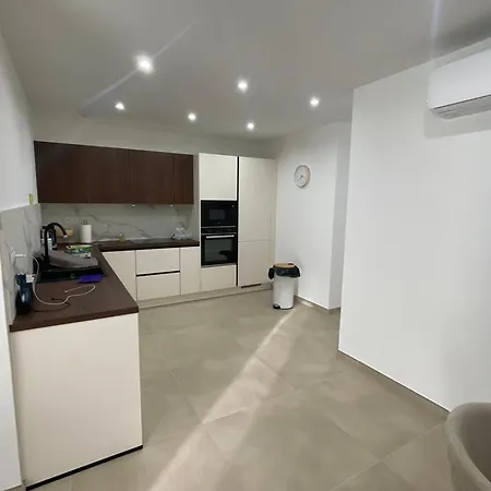 Magnifique T4 Alata Apartment Exterior photo
