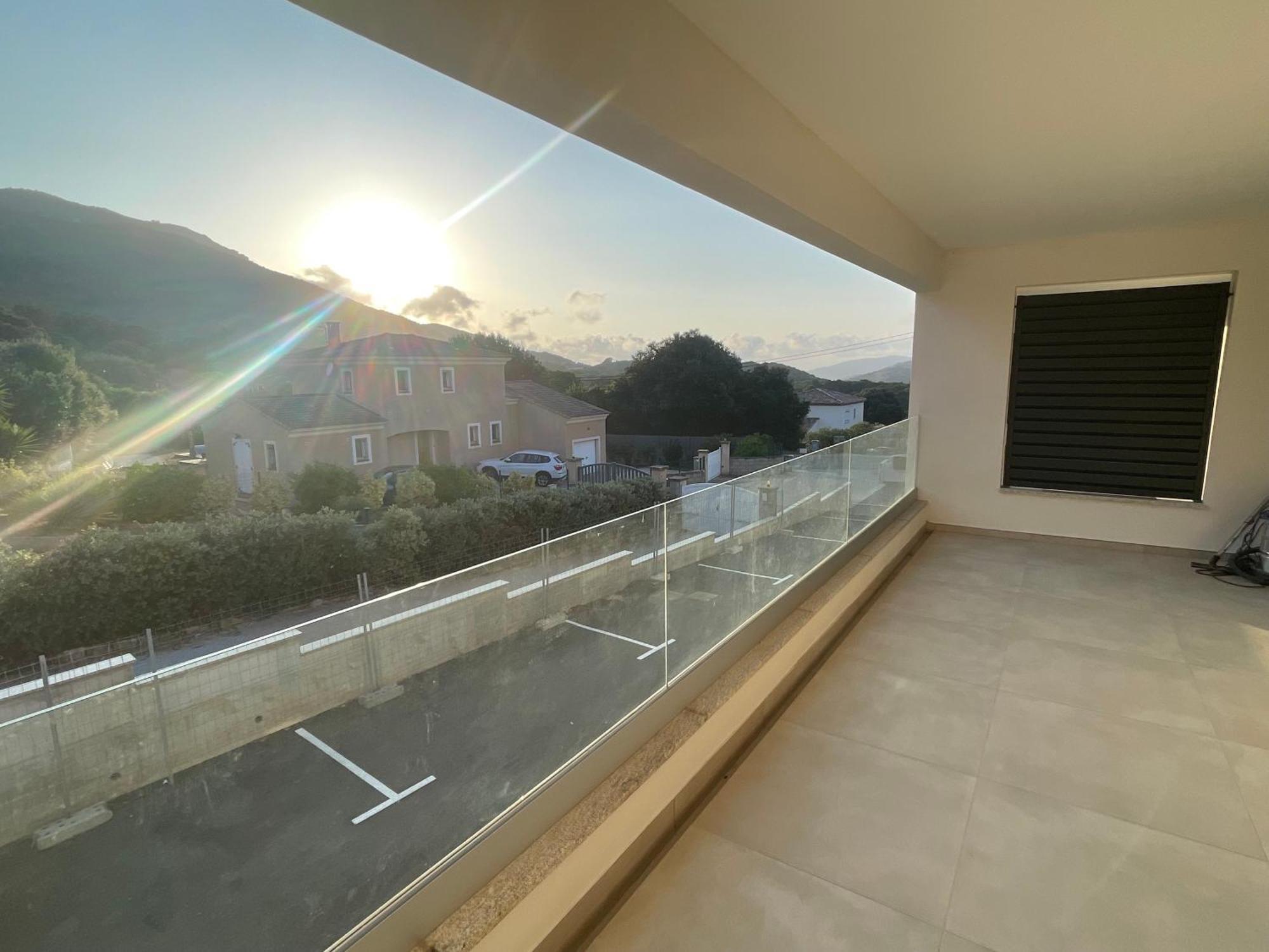 Appartement Magnifique T4 *